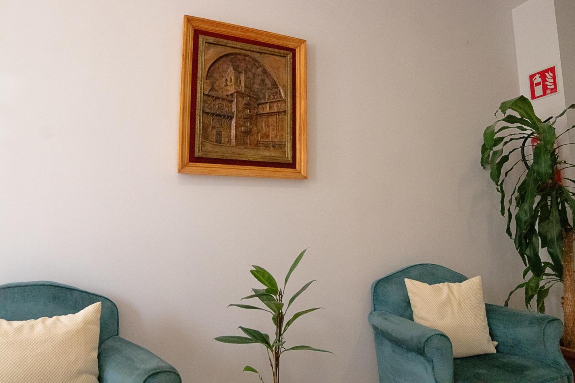 Hostal-Casa Rural Rosa-Nonna ซีเกว็นซา ภายนอก รูปภาพ