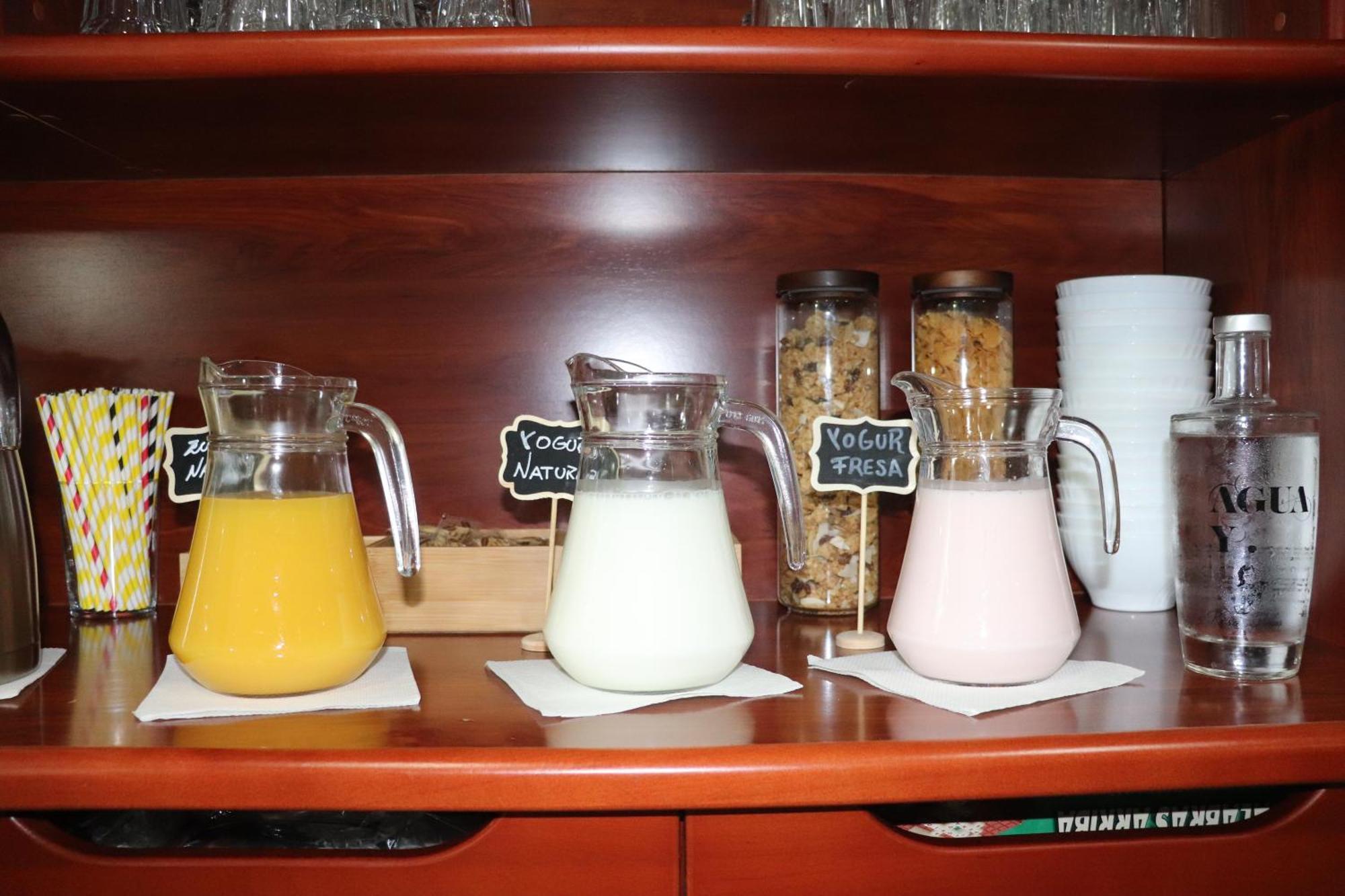 Hostal-Casa Rural Rosa-Nonna ซีเกว็นซา ภายนอก รูปภาพ